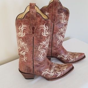 Corral Embroidered Cowgirl Boots